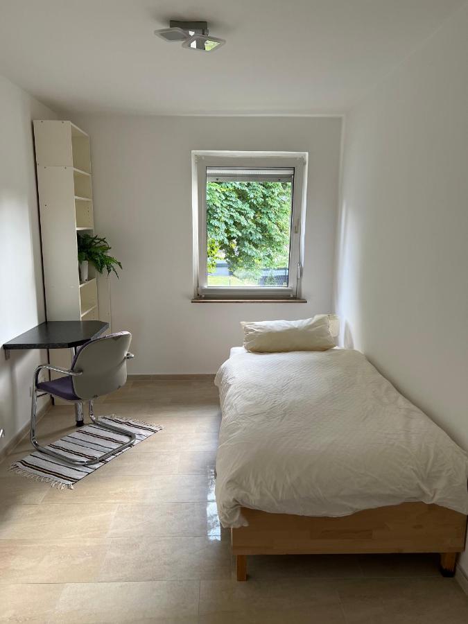Apartment In Speldorf Mülheim an der Ruhr Esterno foto